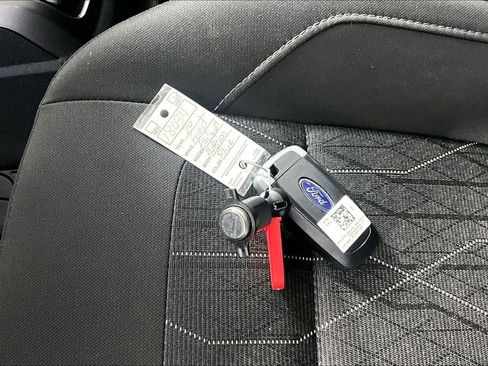 Used 2020 Ford EcoSport SE w/ SE Convenience Package FWD image 10