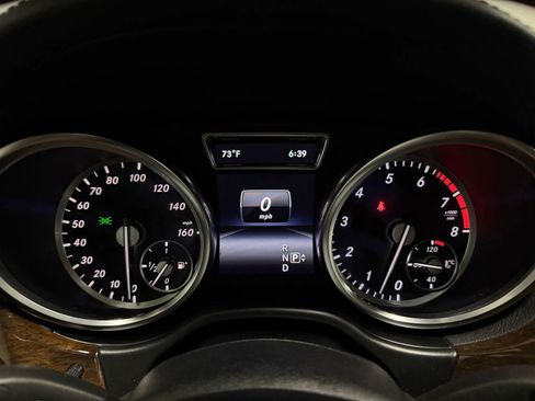 Used 2014 Mercedes-Benz GL 450 4MATIC image 26