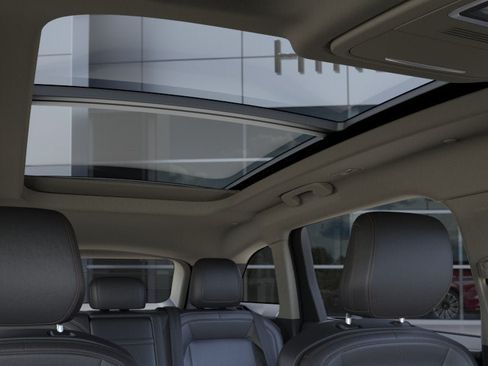 New 2026 Lincoln Nautilus Premier w/ Equipment Group 102A AWD/4WD image 22