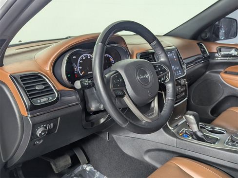 Used 2021 Jeep Grand Cherokee Overland image 11