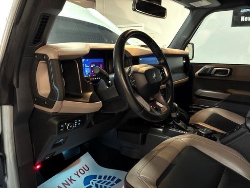 Used 2021 Ford Bronco Wildtrak image 22