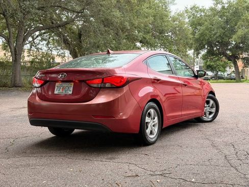 Used 2015 Hyundai Elantra SE FWD image 5
