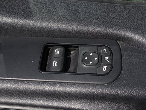 Used 2019 Mercedes-Benz Sprinter 2500 image 20