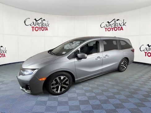 Used 2025 Honda Odyssey EX-L image 7