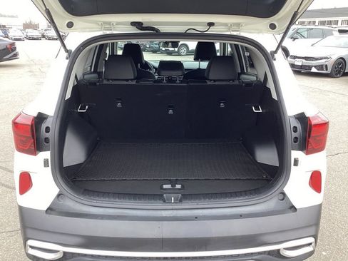 Used 2023 Kia Seltos S image 9