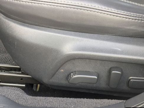 Used 2019 Subaru Outback 3.6R Limited image 25