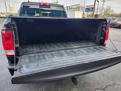 Used 2018 RAM 1500 Big Horn AWD/4WD image 30