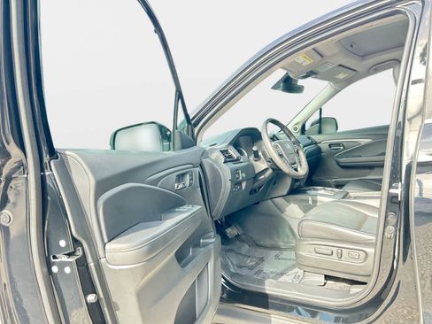 Used 2023 Honda Ridgeline RTL image 10