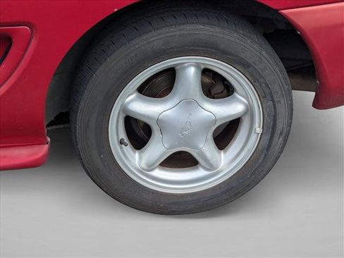 Used 1994 Ford Mustang GT RWD image 16