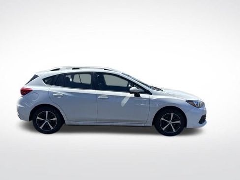 Used 2022 Subaru Impreza 2.0i Premium w/ Popular Package #3 AWD/4WD image 5