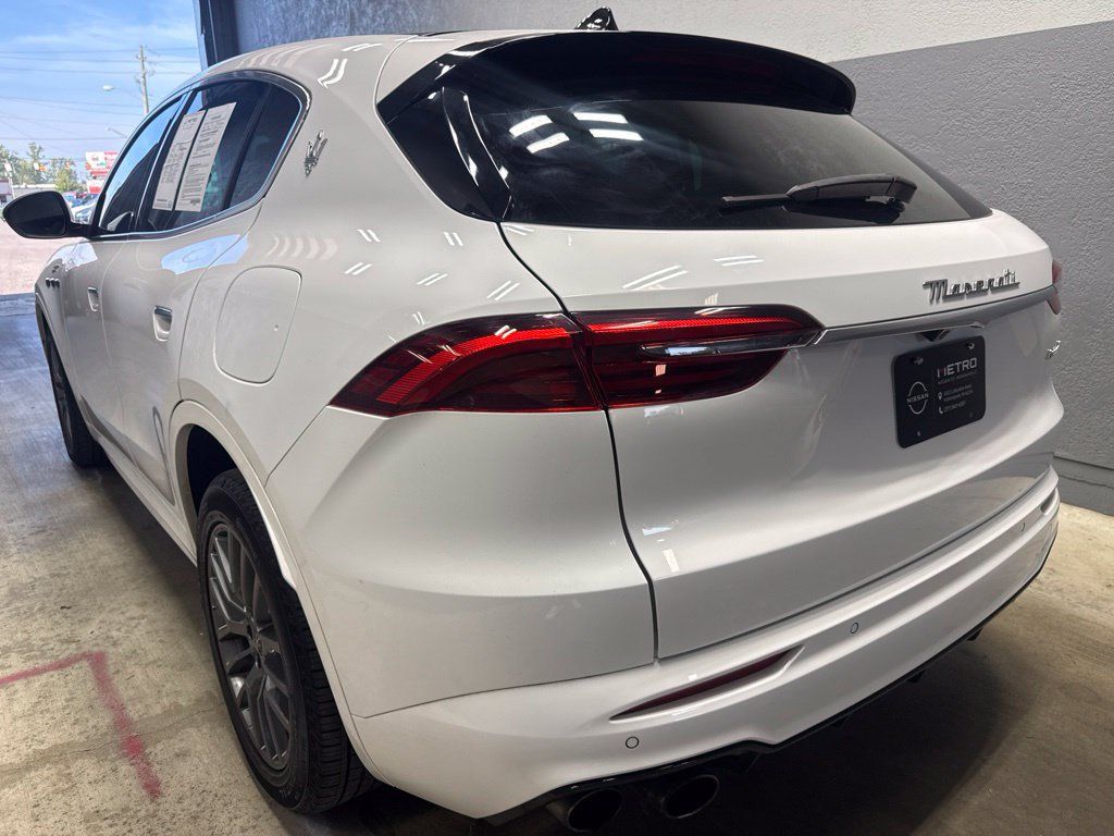 Used 2023 Maserati Grecale GT AWD/4WD image 11