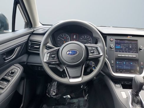 Used 2021 Subaru Outback AWD/4WD image 12