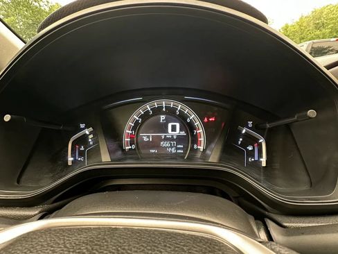 Used 2018 Honda CR-V LX image 10