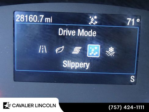 Certified 2022 Ford Escape SE AWD/4WD image 34