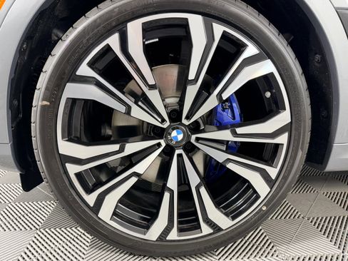 New 2026 BMW X7 M60i image 10