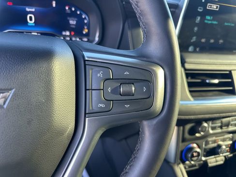 Used 2024 Chevrolet Tahoe Z71 w/ Luxury Package image 20