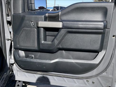 Used 2020 Ford F150 Raptor w/ Equipment Group 802A Luxury image 22