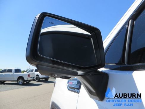 Used 2026 GMC Sierra 1500 AT4 AWD/4WD image 16
