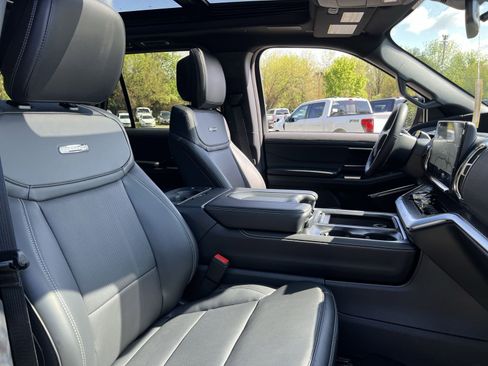 New 2026 Ford Expedition Platinum AWD/4WD image 28