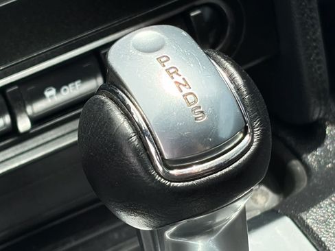 Used 2019 Ford Mustang Coupe RWD image 25
