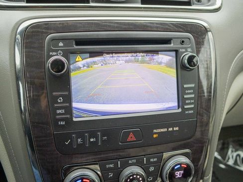 Used 2015 Buick Enclave Leather image 20