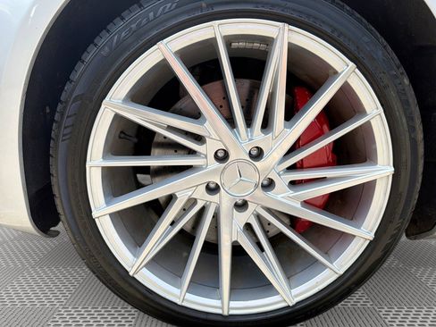 Used 2017 Mercedes-Benz S 550 4MATIC Sedan image 19