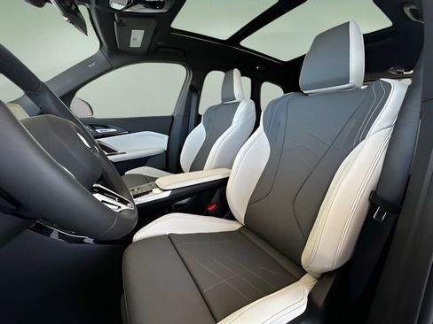 Used 2026 BMW X1 xDrive28i w/ Technology Package image 18