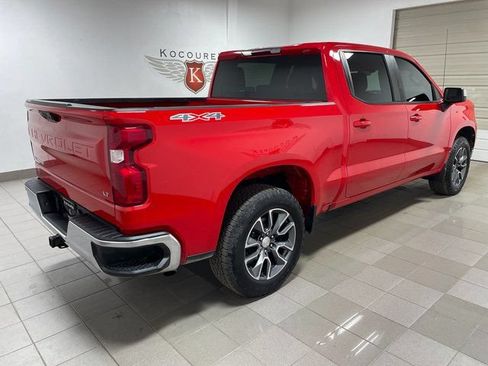 Used 2023 Chevrolet Silverado 1500 LT AWD/4WD image 6