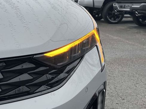 Used 2025 Kia K5 GT-Line image 9