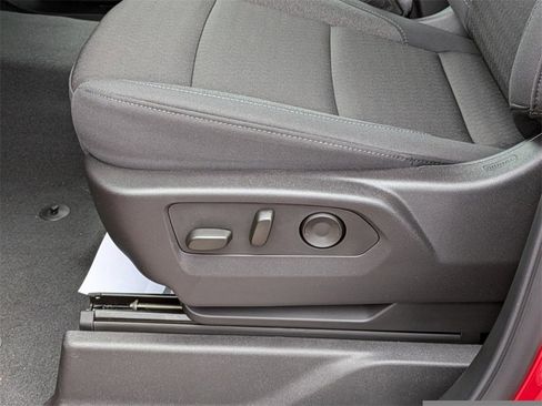 New 2025 Chevrolet Silverado 1500 Custom image 28