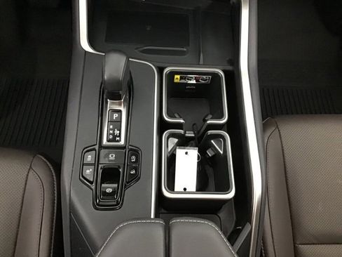 Used 2024 Lexus TX 350 AWD image 12