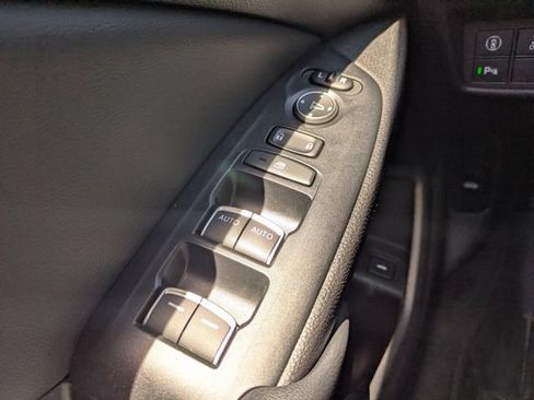 Used 2022 Honda Accord EX-L image 25