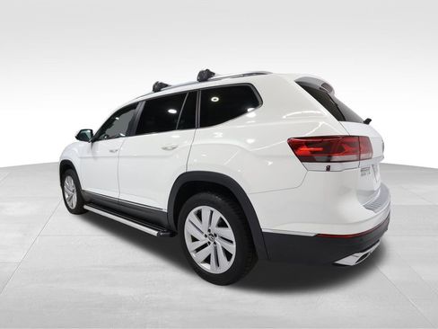 Used 2021 Volkswagen Atlas SEL image 2
