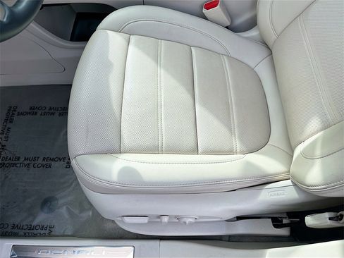 Used 2023 GMC Acadia Denali w/ Denali Ultimate Package image 20