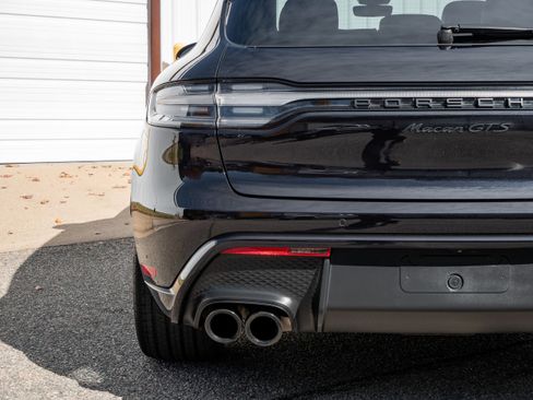 Used 2023 Porsche Macan GTS image 15