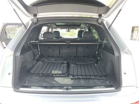 Used 2021 Audi Q7 2.0T Premium Plus w/ Premium Plus Package image 22