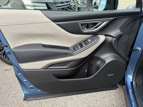 Used 2023 Subaru Forester Limited image 16