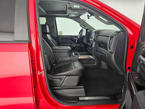 Used 2019 Chevrolet Silverado 1500 LT Trail Boss image 10