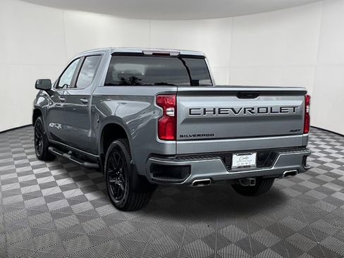Used 2023 Chevrolet Silverado 1500 RST w/ Z71 Off-Road Package AWD/4WD image 4