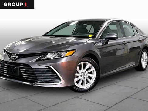 Used 2023 Toyota Camry LE AWD/4WD image 1