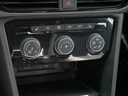 Certified 2025 Volkswagen Taos S AWD/4WD image 23