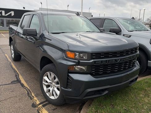Used 2021 Chevrolet Silverado 1500 Custom w/ LPO, Dark Essentials Package image 3