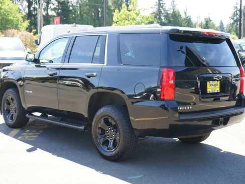 Used 2018 Chevrolet Tahoe LS AWD/4WD image 7