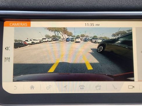 Used 2019 Land Rover Range Rover Evoque Landmark Edition image 15