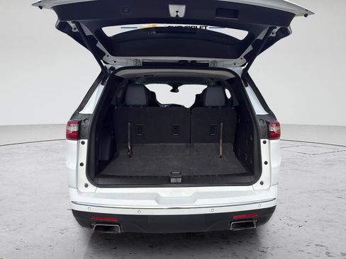Used 2018 Chevrolet Traverse Premier AWD/4WD image 27