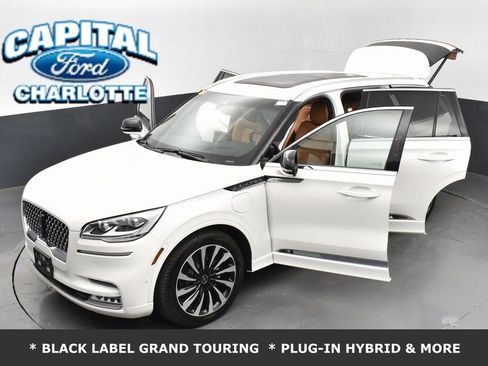Used 2023 Lincoln Aviator Black Label Grand Touring w/ Class IV Trailer Tow Package image 40