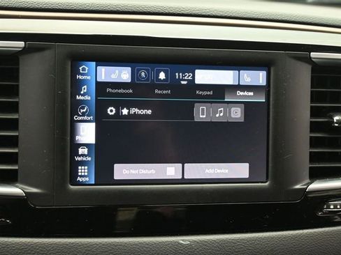 Used 2022 Chrysler Voyager LX image 19