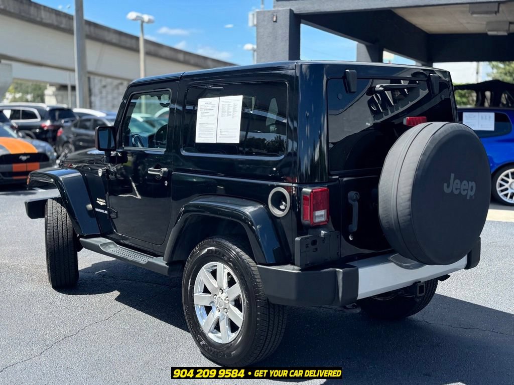 Used 2013 Jeep Wrangler Sahara w/ Connectivity Group AWD/4WD image 5