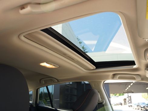 Used 2023 Subaru Crosstrek 2.0i Premium w/ Popular Package #4A image 22