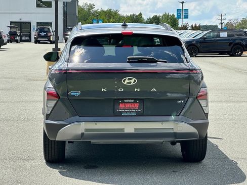 Used 2024 Hyundai Kona Limited FWD image 8